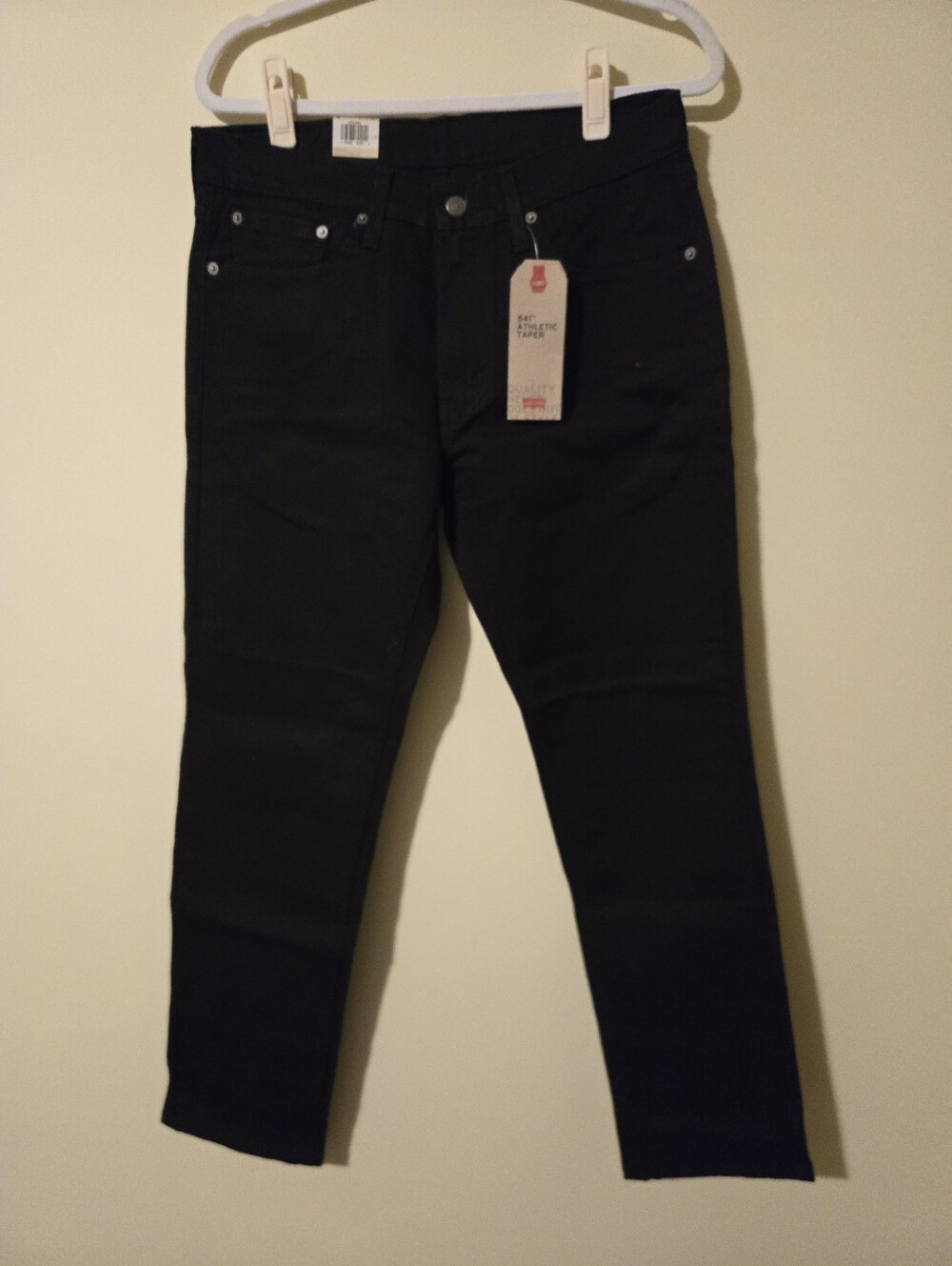 Black 541 Athletic Taper Levis